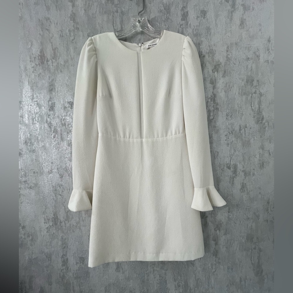 Club Monaco white long sleeve dresss